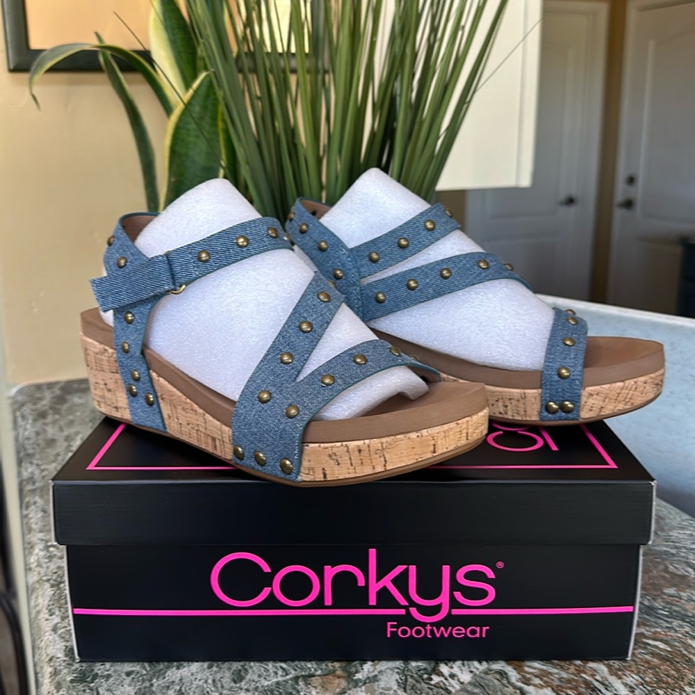 NIB Corkys Denim Sandals